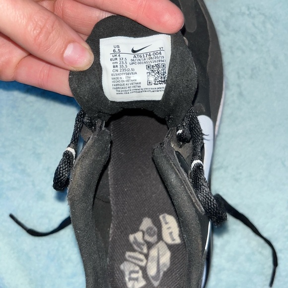 Only worn a few times - Picture 3 of 3